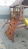 Детский игровой комплекс MoyDvor Крепость свободы деревянный скалодром