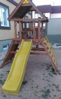 Детский игровой комплекс MoyDvor Крепость свободы с пластиковым скатом
